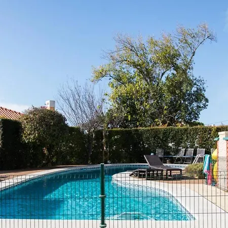 Fantastic Family With Pool In Cascais Apartamento Alcabideche
